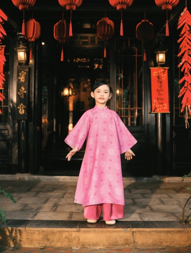 D.CHIC | NEW tiME - NEW ME