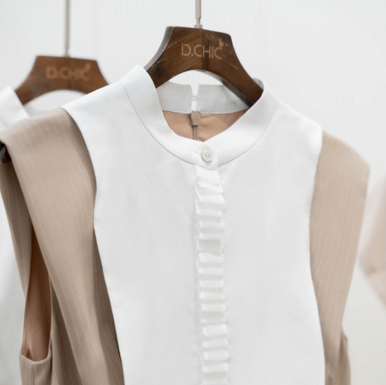 D.CHIC | NEW tiME - NEW ME