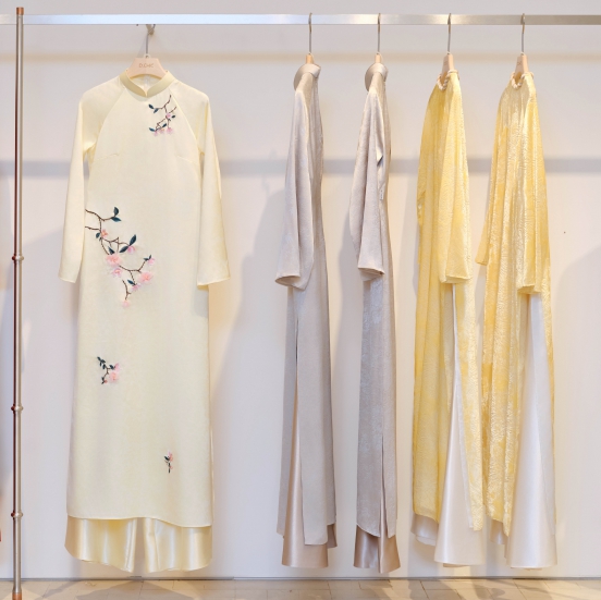 D.CHIC | NEW tiME - NEW ME