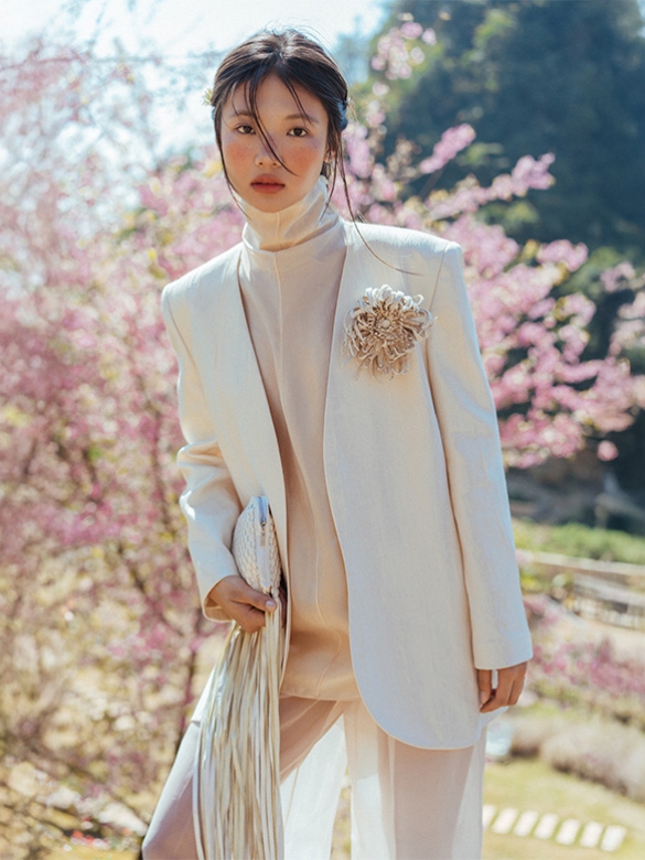 D.CHIC | NEW tiME - NEW ME