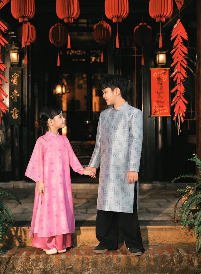 D.CHIC | NEW tiME - NEW ME