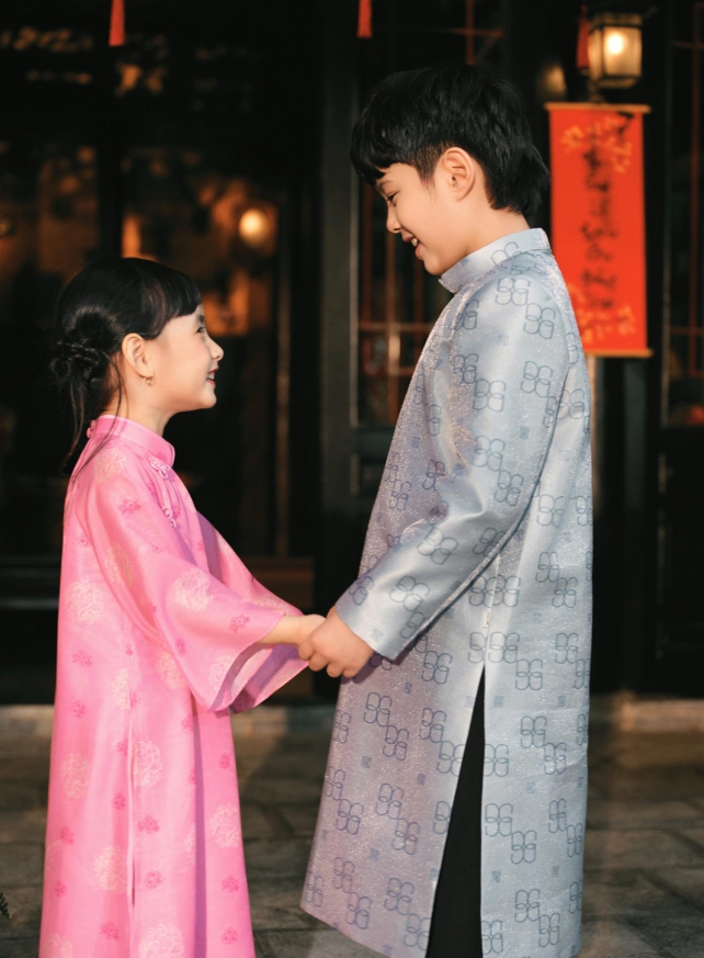 D.CHIC | NEW tiME - NEW ME