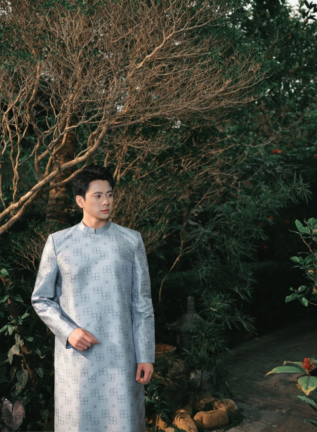 D.CHIC | NEW tiME - NEW ME