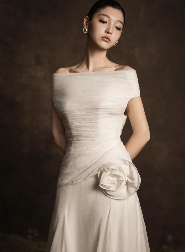 D.CHIC | NEW tiME - NEW ME