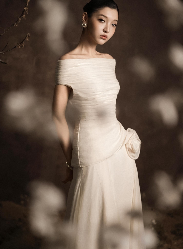 D.CHIC | NEW tiME - NEW ME