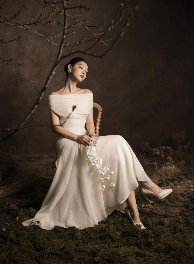 D.CHIC | NEW tiME - NEW ME