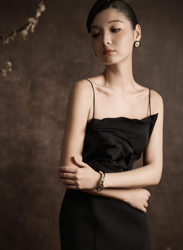 D.CHIC | NEW tiME - NEW ME