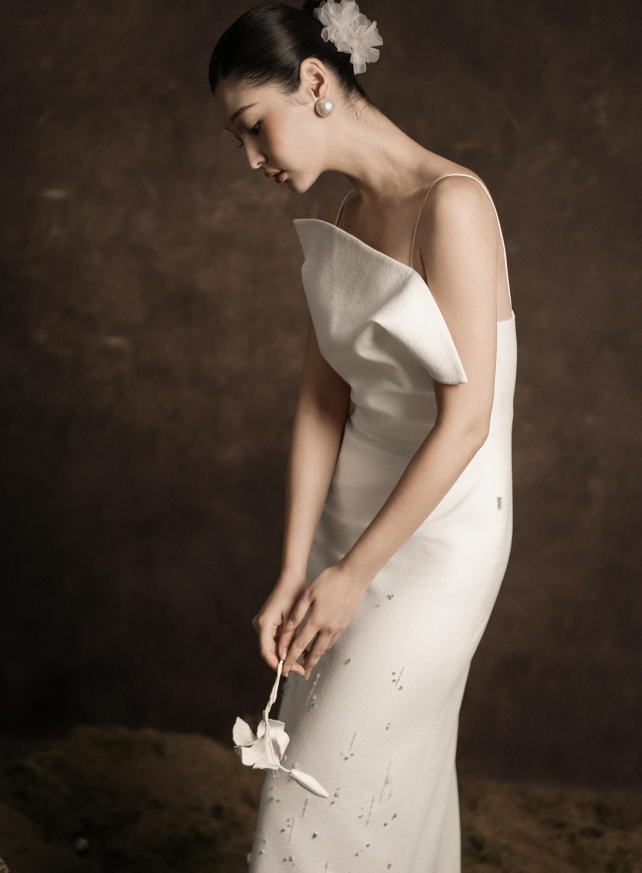 D.CHIC | NEW tiME - NEW ME