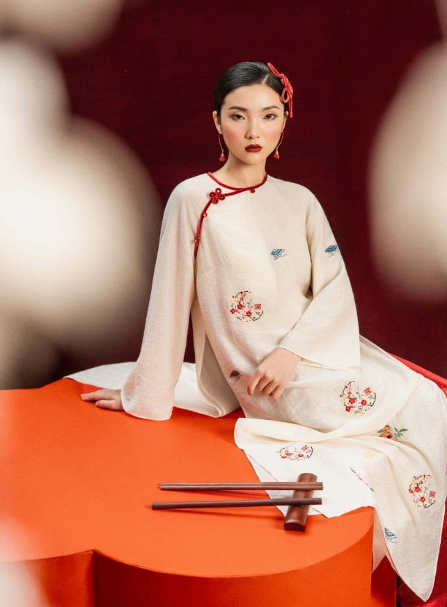 D.CHIC | NEW tiME - NEW ME