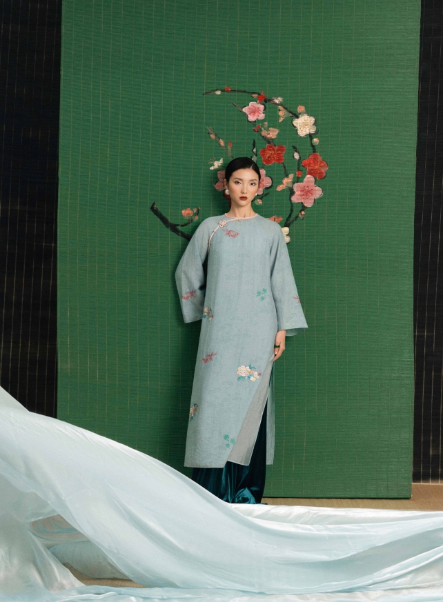 D.CHIC | NEW tiME - NEW ME