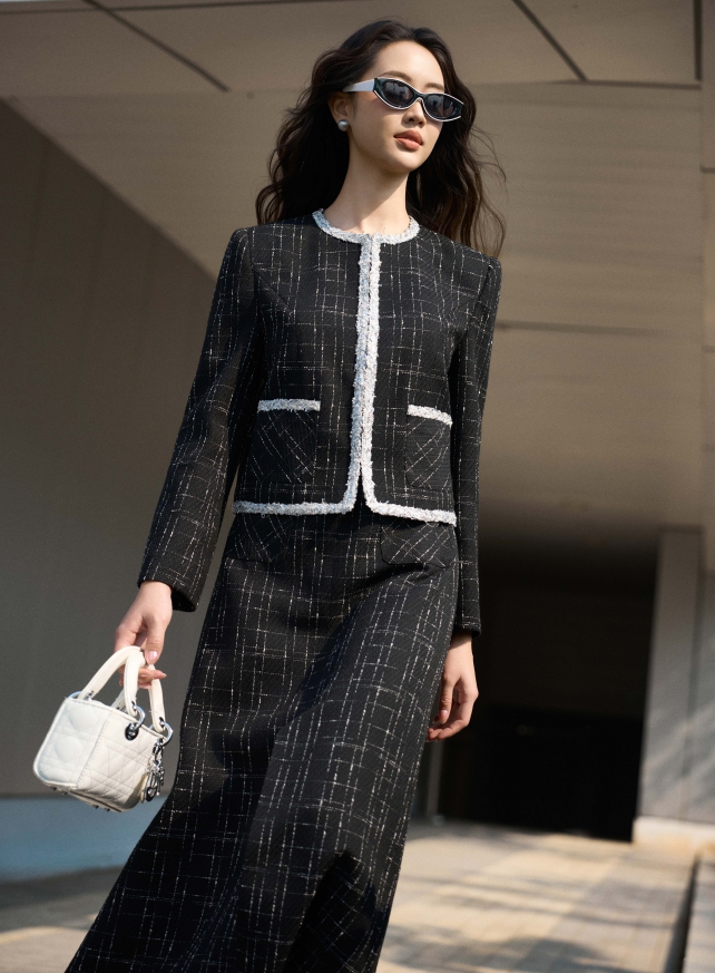 D.CHIC | NEW tiME - NEW ME