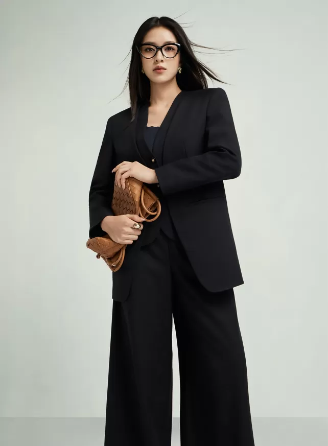 D.CHIC | NEW tiME - NEW ME