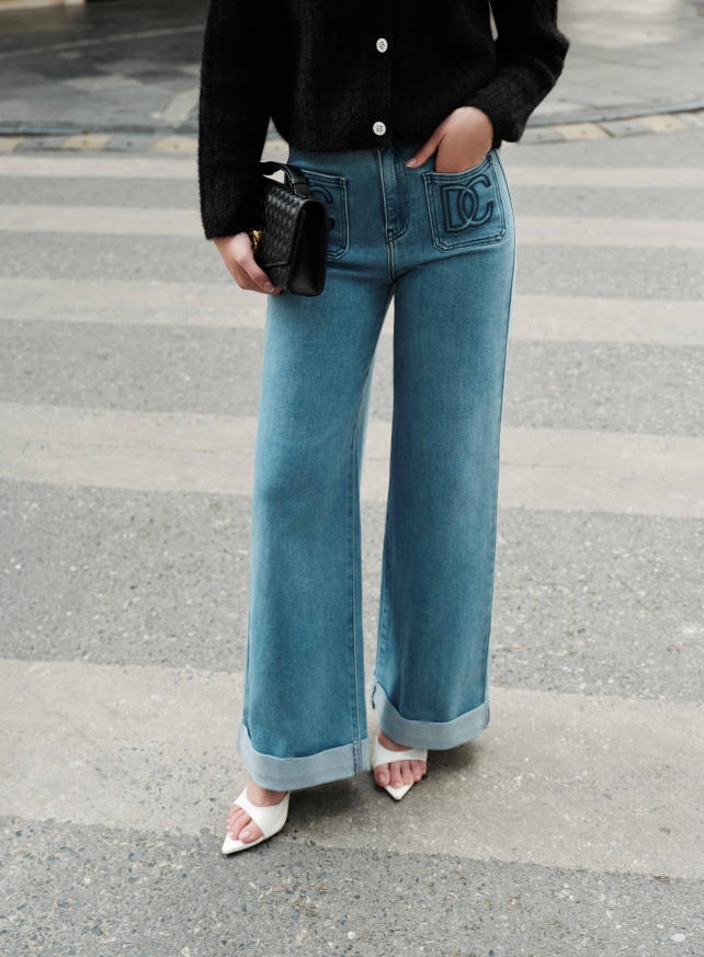 D.CHIC | NEW tiME - NEW ME