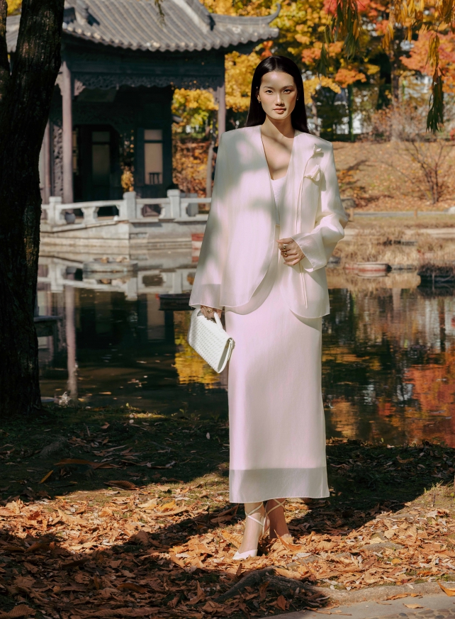 D.CHIC | NEW tiME - NEW ME