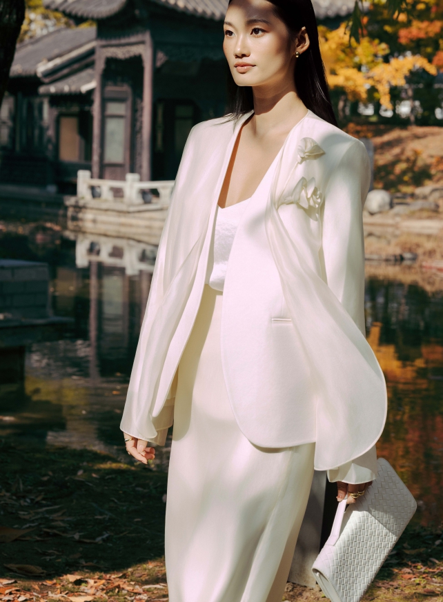 D.CHIC | NEW tiME - NEW ME