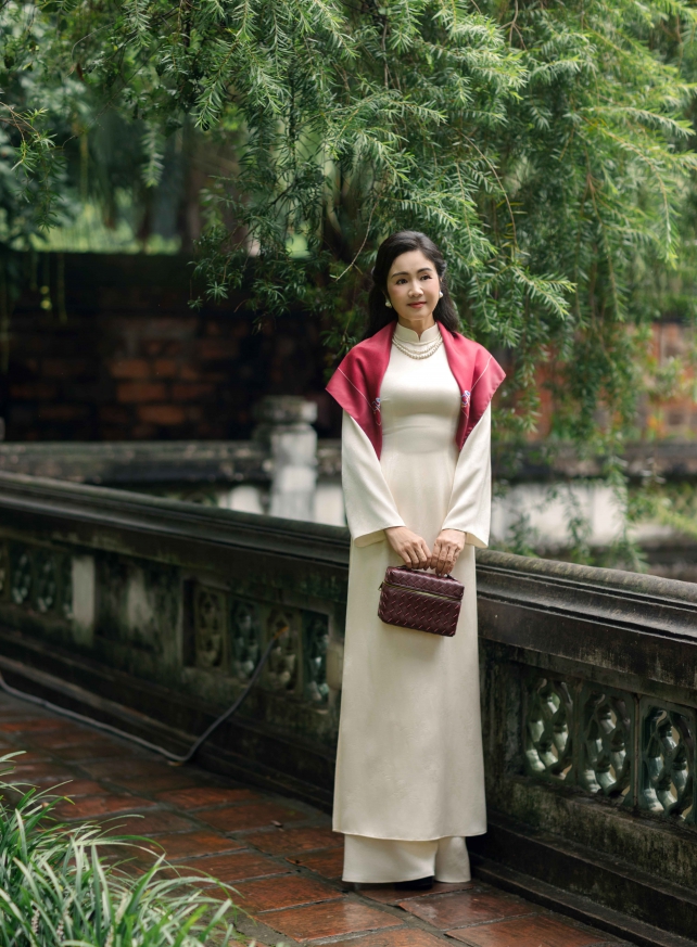 D.CHIC | NEW tiME - NEW ME