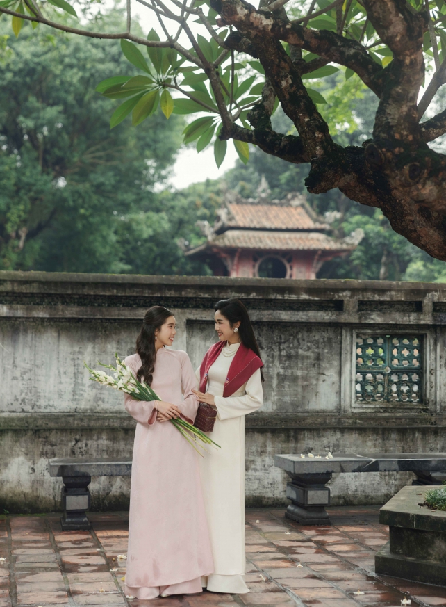 D.CHIC | NEW tiME - NEW ME